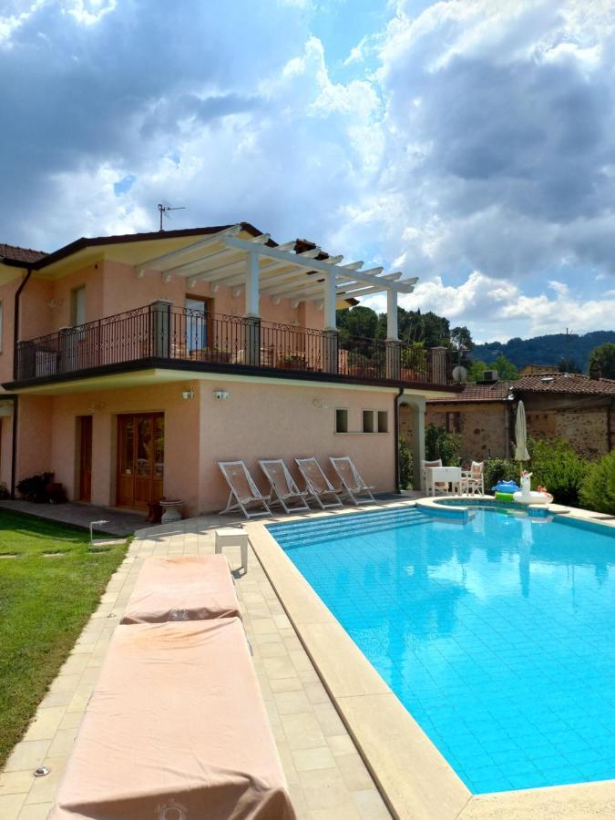 Villa Ester Camaiore Exteriér fotografie