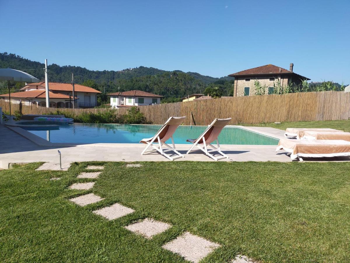 Villa Ester Camaiore Exteriér fotografie